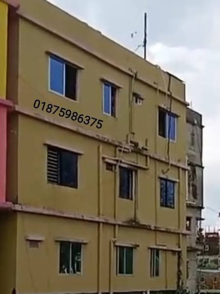 পতেঙ্গা চট্রগ্রাম : ৩ তালা বিল্ডিং বিক্রি করা হবে