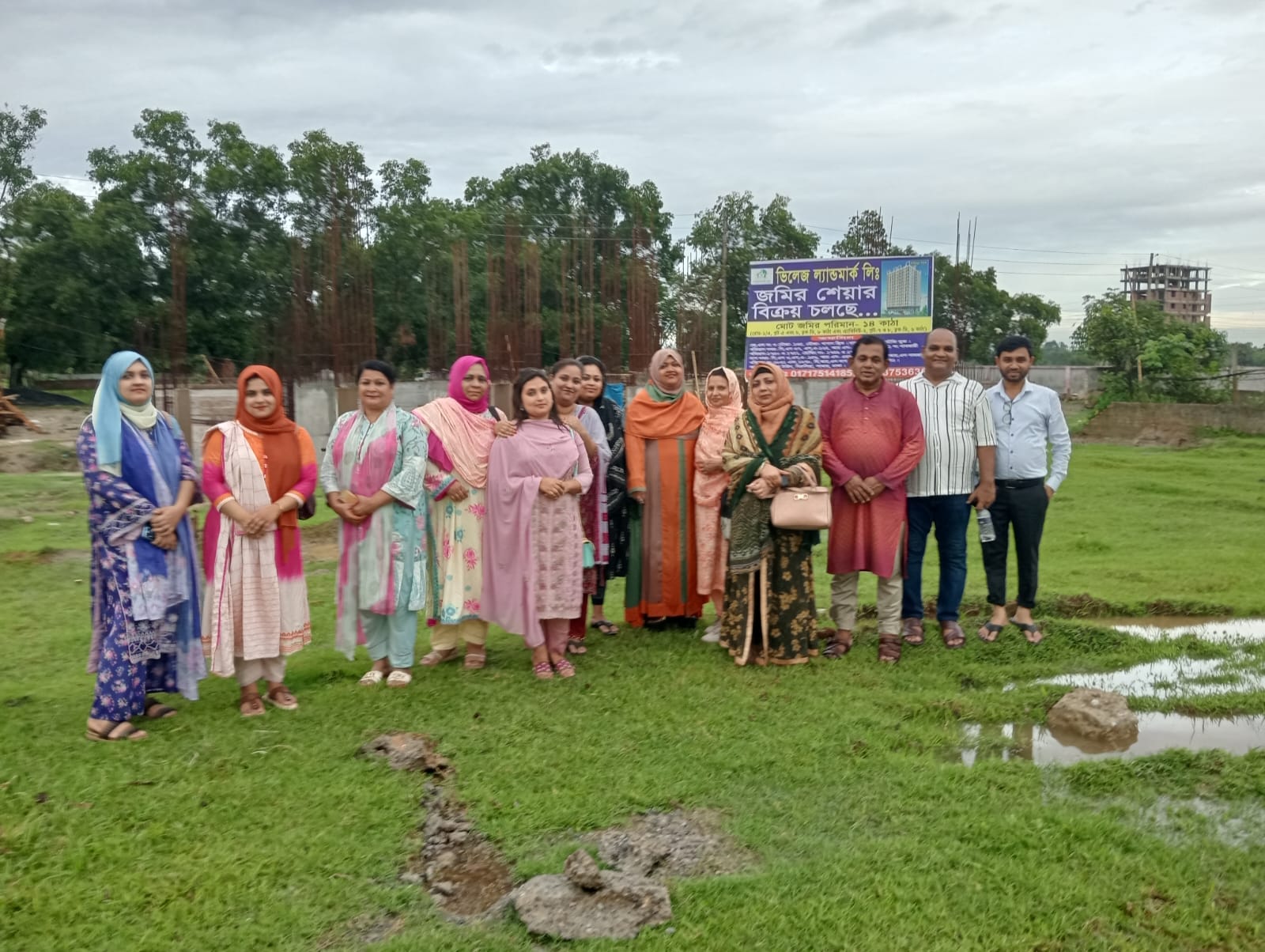 মধ্যবৃত্ত পরিবারের জন্য সাশ্রয়ী মুল্যে ঢাকা শহরে নিজের ফ্ল্যাট ও দোকান